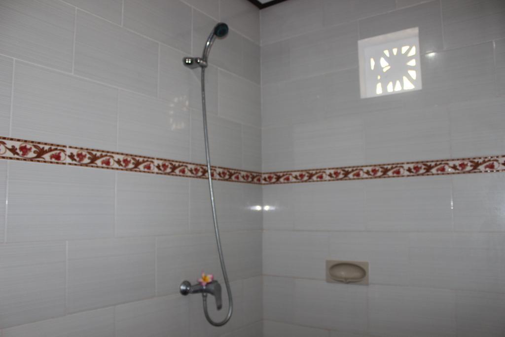 D&Yoga Home Stay Lembongan Extérieur photo